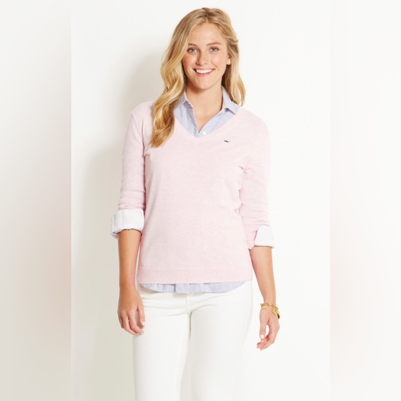 Vineyard Vines Sweater - Picture 1 of 4